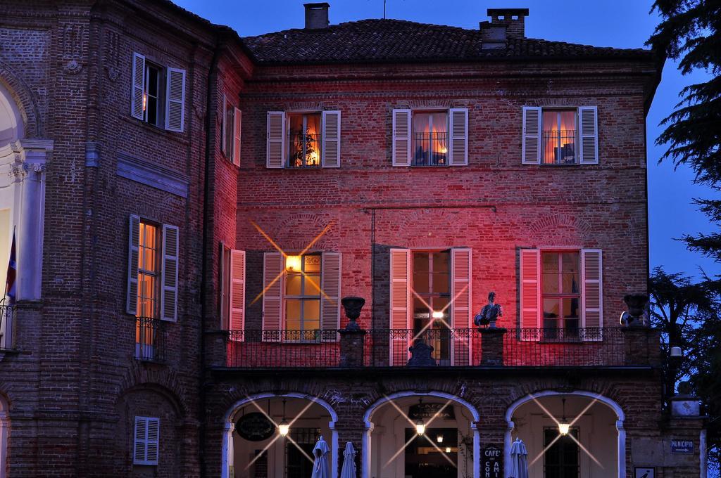 La Foresteria Del Castello - Wellness Hotel In Dimora Storica Castell'Alfero Bagian luar foto